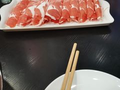-楼外楼大刀肉传统火锅居(幸福街店)