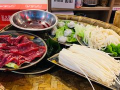 -王婆乔鲜鱼自助火锅(蜀汉路店)