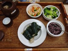 -雪梅月子中心(华侨城店)