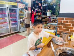 -碟滋味牛肉串串香火锅(田盛街店)