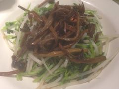 -新大咀港式茶餐厅(宝山万达店)