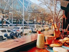 -Catch Bagel(芳草地店)