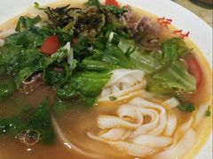 -周记蟹仔粉(侨港风情街店)