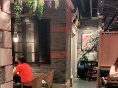 -沪小胖小龙虾(淮海中路旗舰店)