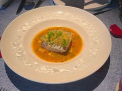 -弦月窗LUNETTE BY AMANDA(复兴路店)