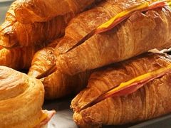 -星巴克(深圳北站B5检票口)