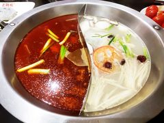 鸳鸯锅底-吴记老锅底麻辣火锅(福州路店)