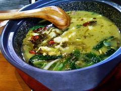 -周鱼小馆石锅酸菜鱼(活力汇店)