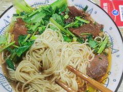 -沉香牛肉面