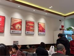 大堂-胡大饭馆 24h(簋街总店)