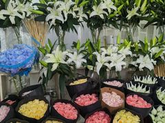 -亭亭鲜花店(中山北路店)