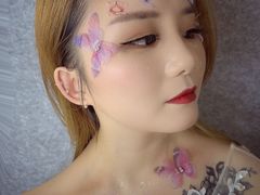 -金夫人化妆摄影职业培训学校