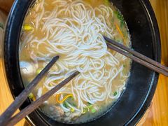 -勺子米线·云南传统小吃市集(四方街店)