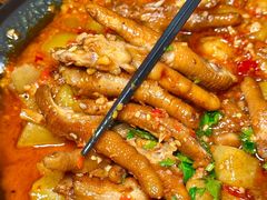 -何师烧烤Pro ·江湖川菜·小龙虾·精酿(太古里旗舰店)
