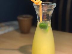 -丫丫厨娘·柠檬鸭(江南蓝鲸世界店)