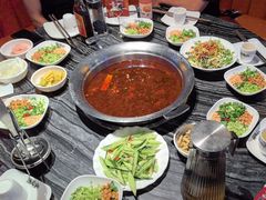 -老船舫·现做活鲜鱼馆(东郊记忆店)
