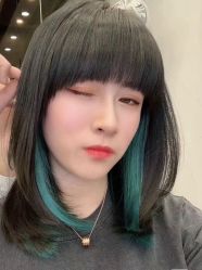 -BULB STUDIO 巴柏明星发型工作室