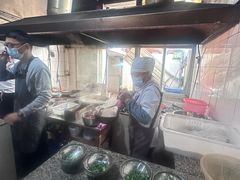 -正宗杨记普洱酸醋米线(总店)