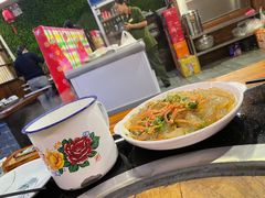-人民公社铁锅炖·东北菜(卫国道店)