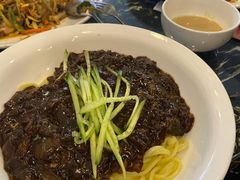 炸酱面-桃园中华料理炸酱面(燕儿岛路店)