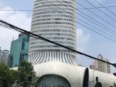 -上海尚嘉中心