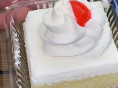 -红宝石·鲜奶小方·海派西点房(丰庄店)