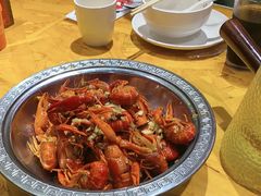-琥珀老六龙虾(四里河店)
