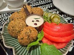 -ELI FALAFEL Lebanese&Mediterranean黎巴嫩美食(富城路店)