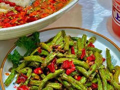 -辣小妮de川菜馆(红旗Mall店)