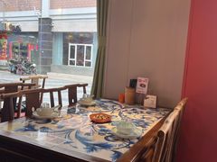 -川流不息·地道川菜·小龙虾(新松江路店)