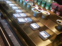 -圣罗巴甄选自助(麦凯乐店)