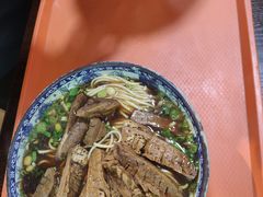 -老新隆牛肉锅贴(新街口店)