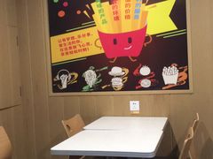 -华莱士·全鸡汉堡(艳粉店)
