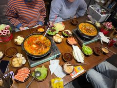 -黔有有贵州酸汤夺夺粉火锅(五味十字店)