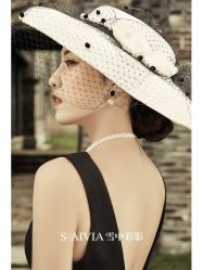 -雪中彩影婚纱摄影·微光艺术中心