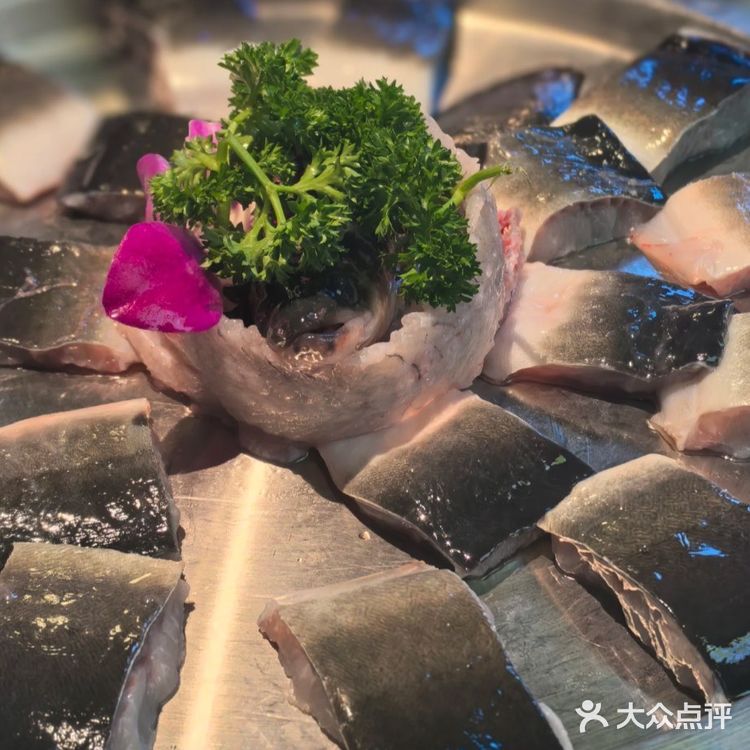 南方小土豆勇闯东北之西塔美食街吃什么