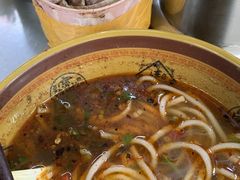 -花溪牛肉粉(八鸽岩店)