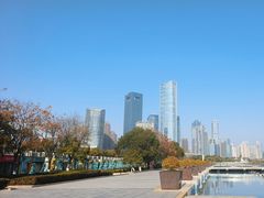 -秋水广场