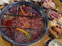 -正南齊北重庆老火锅(光华村直营店)