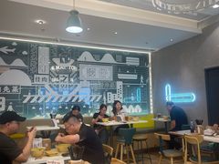 -谭仔米线(皇庭广场店)