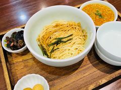 蟹粉黄金捞面-蟹上黄·蟹黄面·江南糖水(人民广场店)