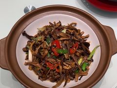 -哈啾嗨·新概念蒙餐(红星新城店)