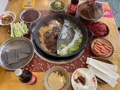 -赵美丽·重庆社区火锅·直营店(火车东站·中豪国际店)