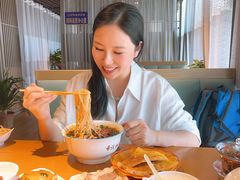 -京穆兰兰州牛肉面·清真(中川机场店)