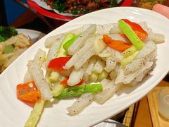 -雀舞云南菜(天津天河城购物中心店)