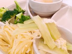 -素满香·全民食养自助(长宁龙之梦店)