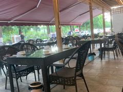 -去吃小龙虾·江湖菜·烧烤(南滨路店)