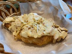 杏仁羊角-麦田工坊(月湖店)
