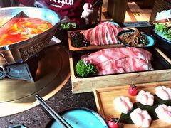 -湊湊火锅·茶憩(新中关购物中心店)