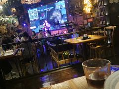 大堂-春风十里烧烤音乐吧(实力乐队驻唱三元里店)